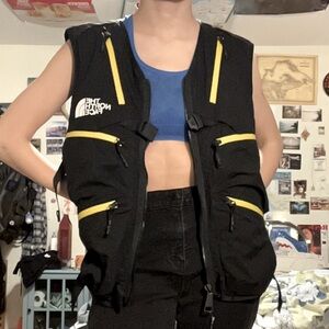 The North Face Black Series Wearable Backpack/Vest size M/L Original Price $600